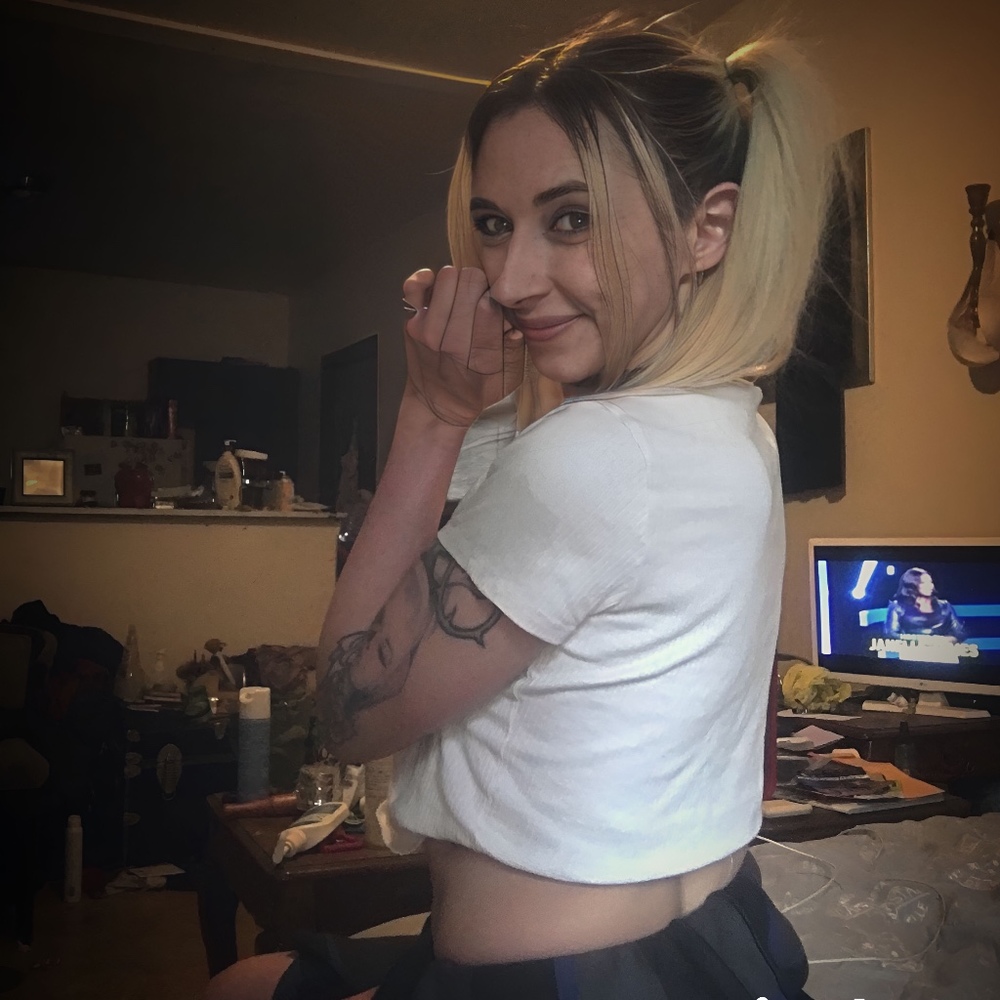 Meet your Posher, Nikki